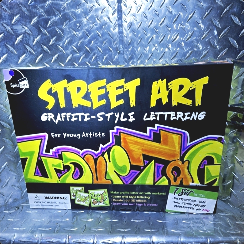 SpiceBox Street Art Graffiti-Style Lettering Set